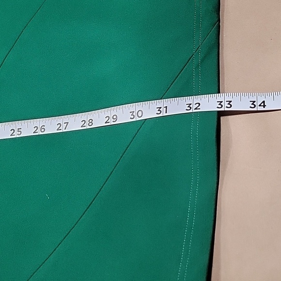 Chandi & Lia Size M Green Diagonal Ponte Fit & Flare Dress w/ Peek-a-boo Cutout - Picture 10 of 16